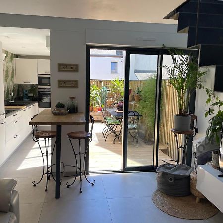 Maison Bois Port-Louis Esterno foto